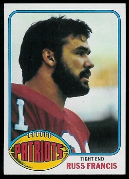 Russ Francis 1976 Topps rookie football card