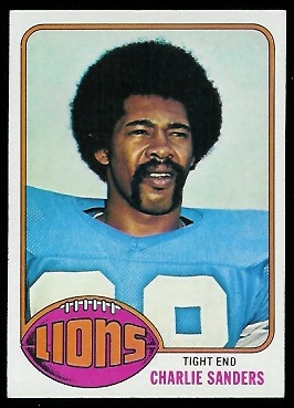 Charlie Sanders 1976 Topps football card