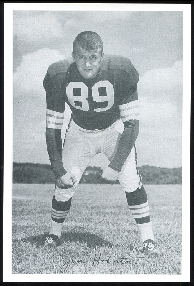 Jim Houston 1961 Browns Team Issue 6x9 football card Jim Houston 1961 Browns Team Issue 6x9 football card