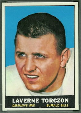Laverne Torczon 1961 Topps football card
