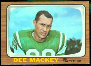 Dee Mackey 1966 Topps football card