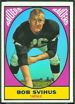 Bob Svihus 1967 Topps football card