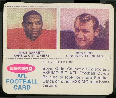 Mike Garrett, Bobby Hunt 1969 Eskimo Pie football card Mike Garrett, Bobby Hunt 1969 Eskimo Pie football card