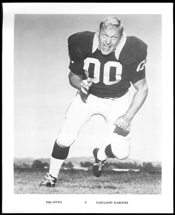 Jim Otto 1969 Raiders Team Issue football card