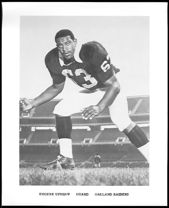 Gene Upshaw 1969 Raiders Team Issue football card