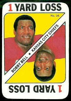 Bobby Bell 1971 Topps Game football card