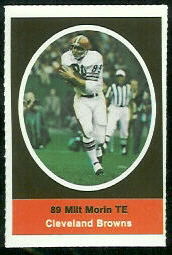 Milt Morin 1972 Sunoco Stamps football card