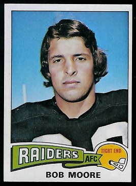 Bob Moore 1975 Topps football card