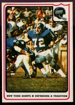 New York Giants - Defending a Tradition 1976 Fleer Team Action football card