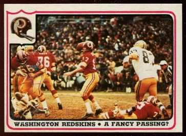 Washington Redskins - A Fancy Passing 1976 Fleer Team Action football card