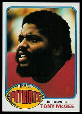 Tony McGee 1976 Topps football card