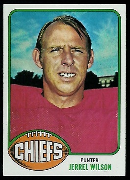 Jerrel Wilson 1976 Topps football card