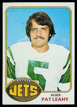 Pat Leahy 1976 Topps football card