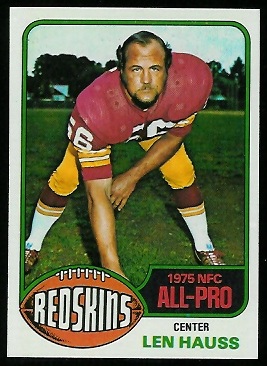 Len Hauss 1976 Topps football card