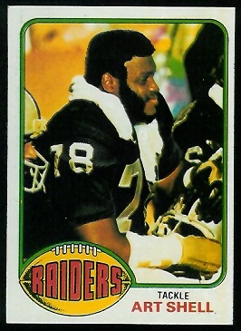 Art Shell 1976 Topps football card