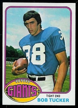 Bob Tucker 1976 Topps football card