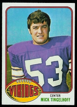 Mick Tingelhoff 1976 Topps football card