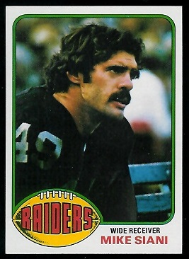 Mike Siani 1976 Topps football card