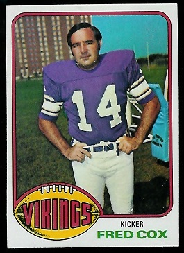 Fred Cox 1976 Topps football card