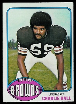 Charlie Hall 1976 Topps football card