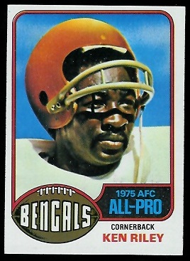 Ken Riley 1976 Topps football card