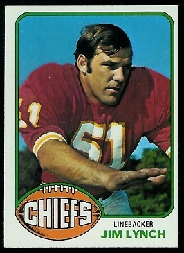 Jim Lynch 1976 Topps football card