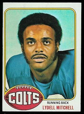 Lydell Mitchell 1976 Topps football card