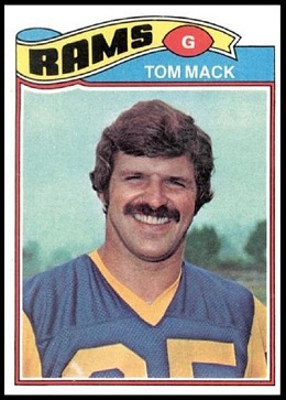 Tom Mack 1977 Topps football card