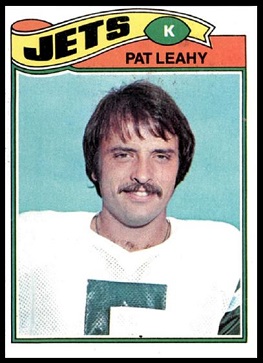 Pat Leahy 1977 Topps football card