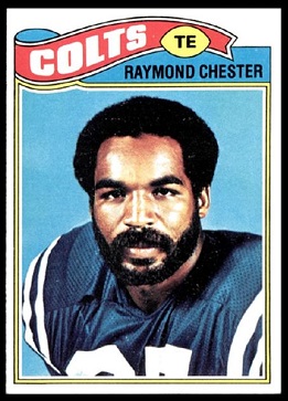 Raymond Chester 1977 Topps football card