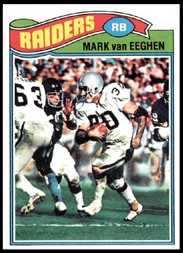 Mark van Eeghen 1977 Topps football card