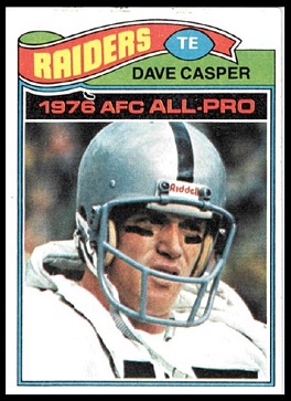 Dave Casper 1977 Topps football card