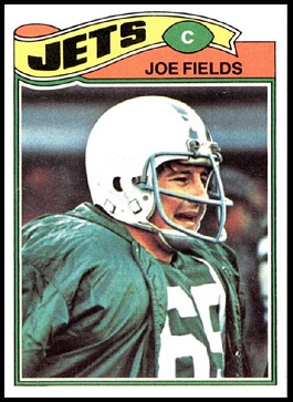 Joe Fields 1977 Topps football card