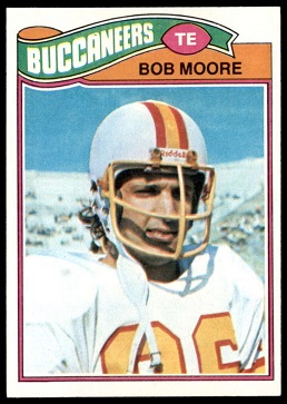 Bob Moore 1977 Topps football card