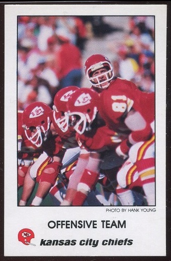 Offensive Team 1980 Chiefs Police football card
