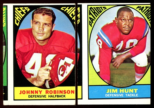Miscut 1967 Topps football cards